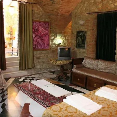 Le Vigne Sleeps 2 Pool Wifi T763762 * Calenzano
