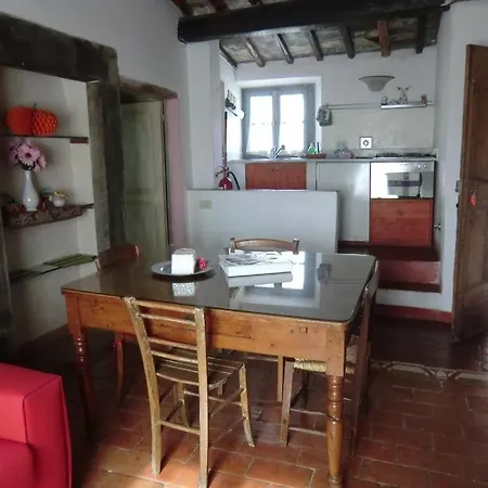 Apartament Le Vigne Sleeps 2 Pool Wifi T763762 Calenzano